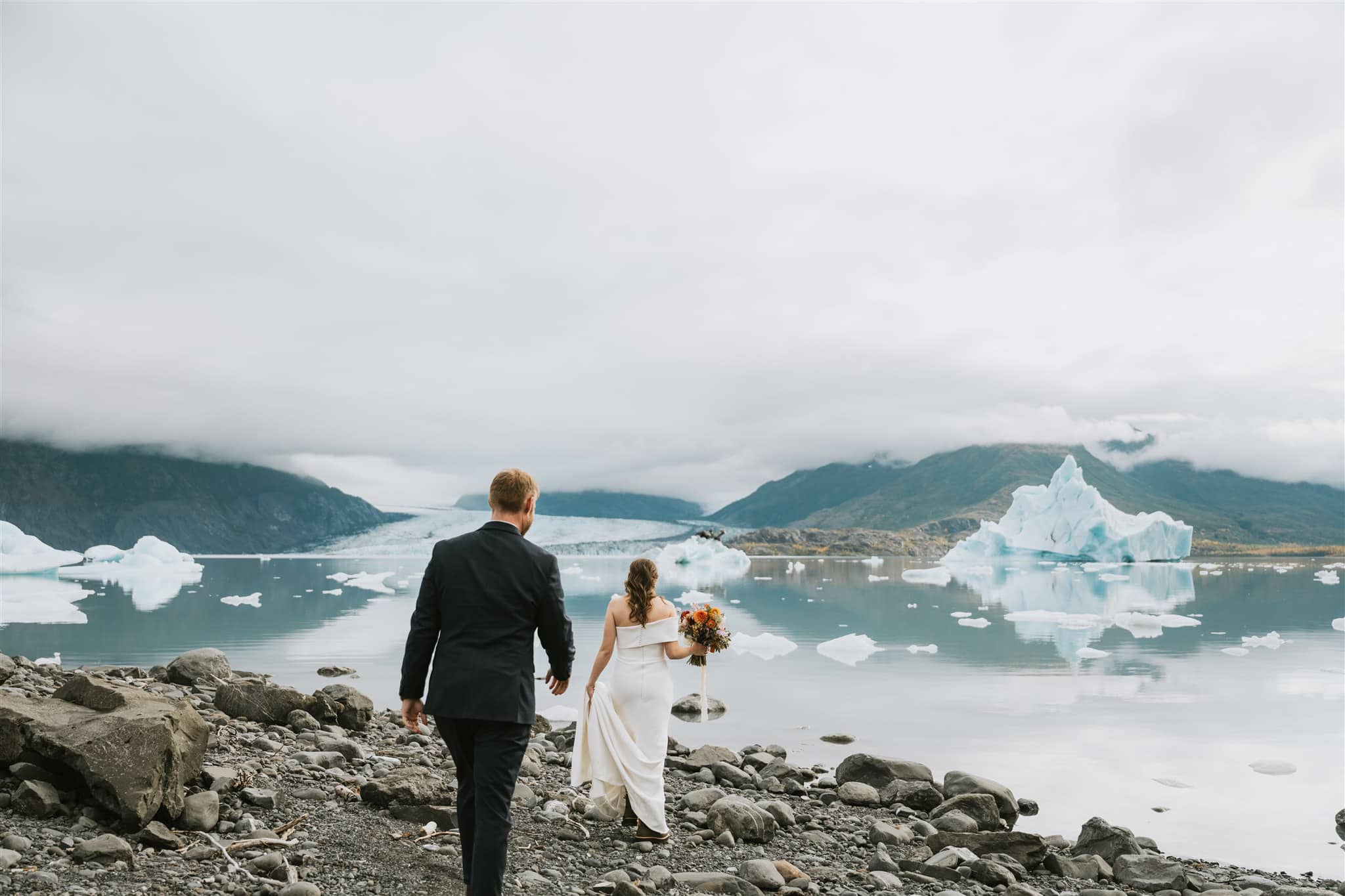 helicopter elopement with outbound heli adventures alaska
