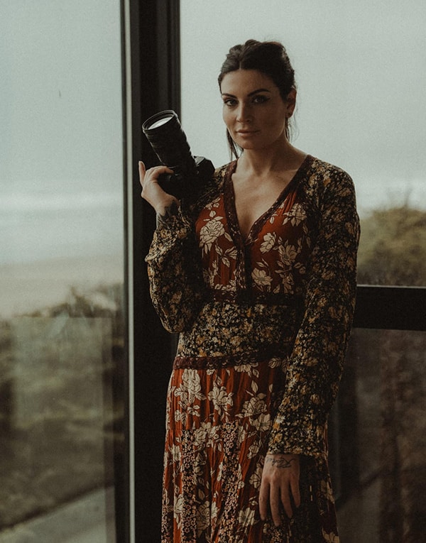 Chelsea Jay photographer supporting remote, helicopter, wilderness wedding and elopement photography in Alaska